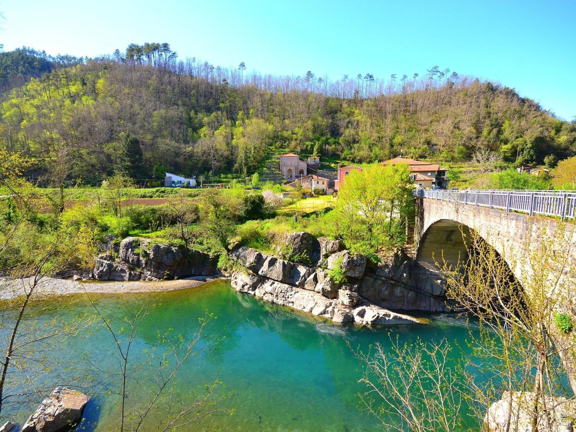 Spacious Home Surrounded By Nature Sesta Godano エクステリア 写真