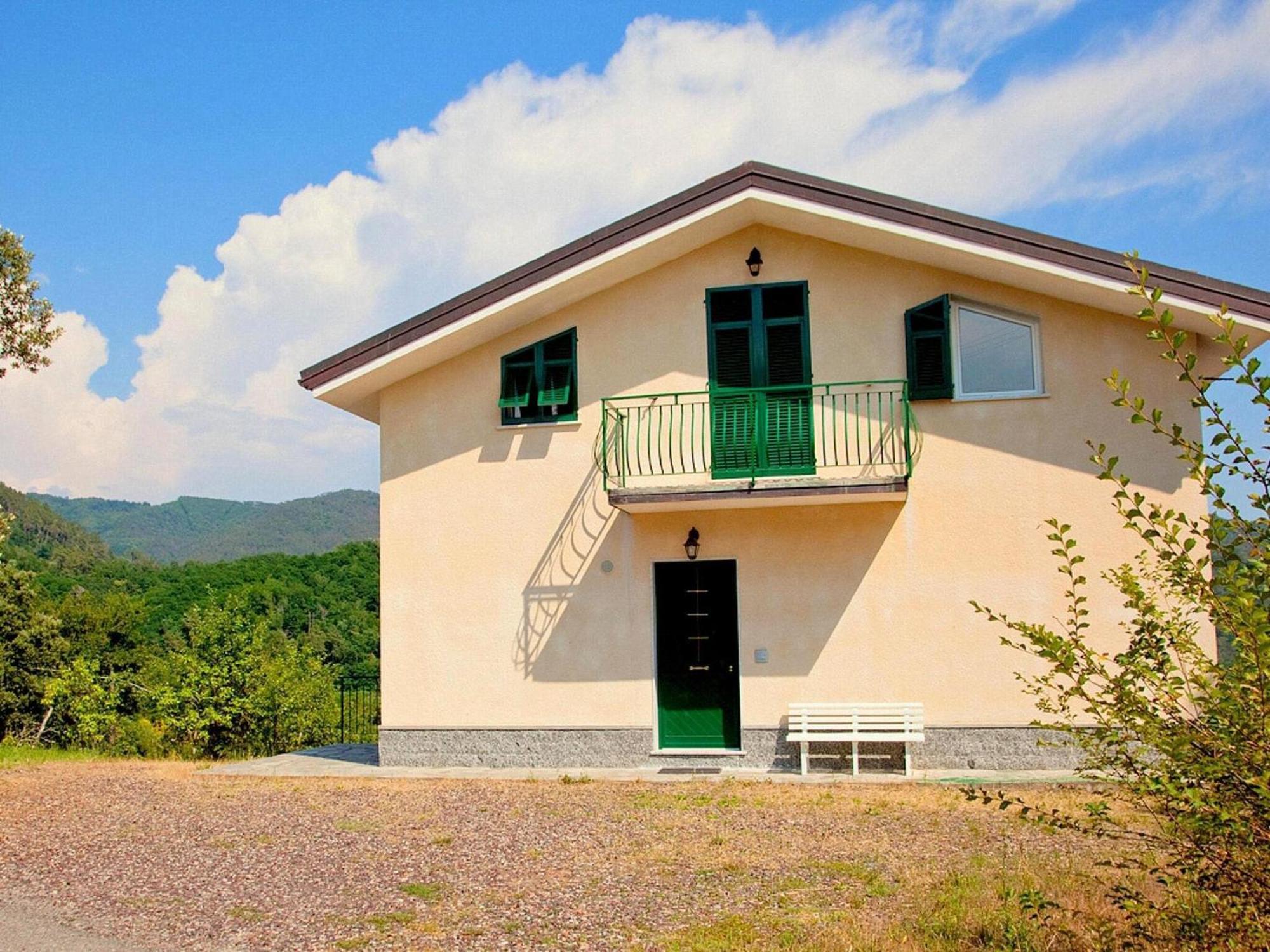 Spacious Home Surrounded By Nature Sesta Godano エクステリア 写真