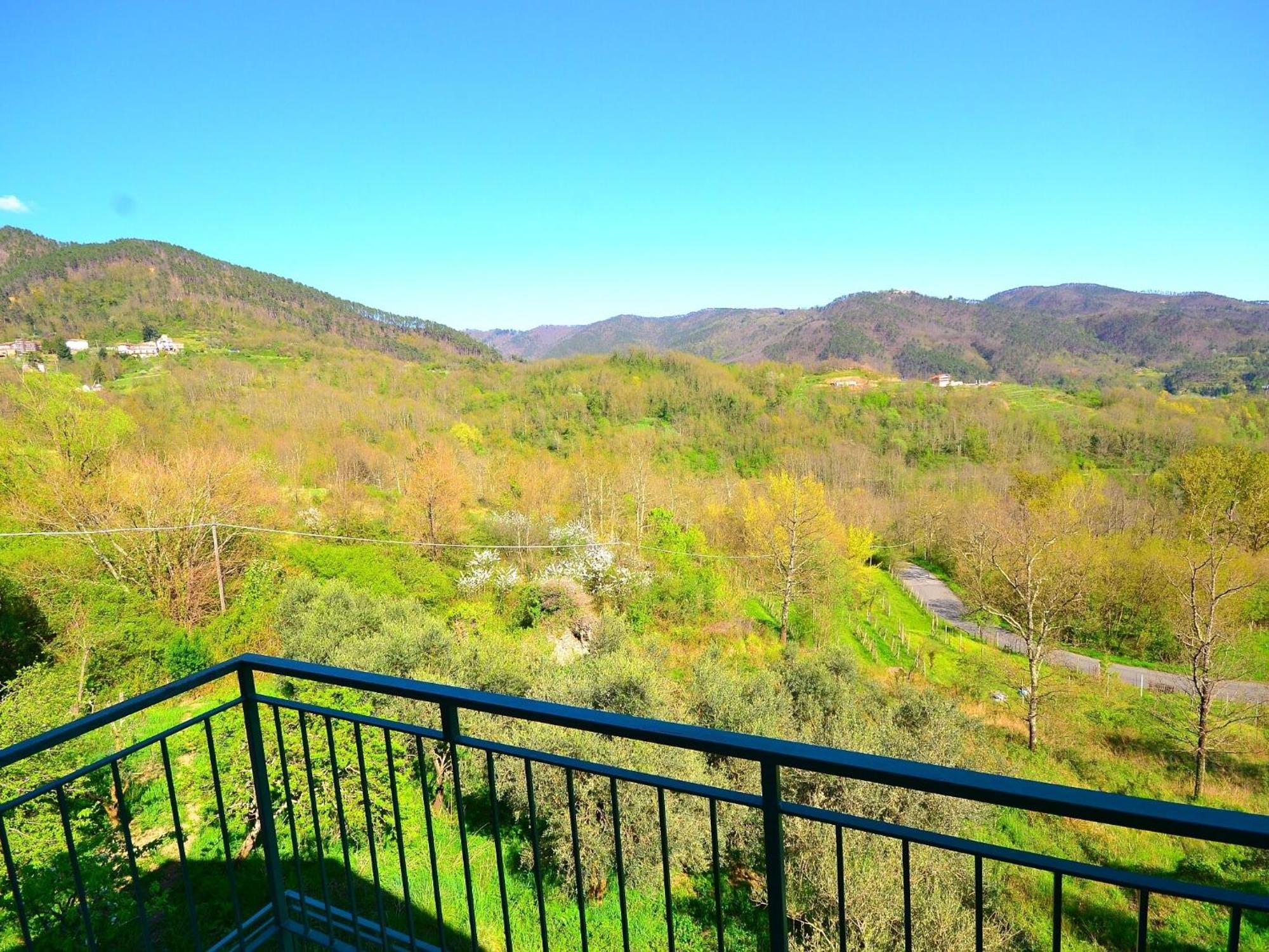 Spacious Home Surrounded By Nature Sesta Godano エクステリア 写真